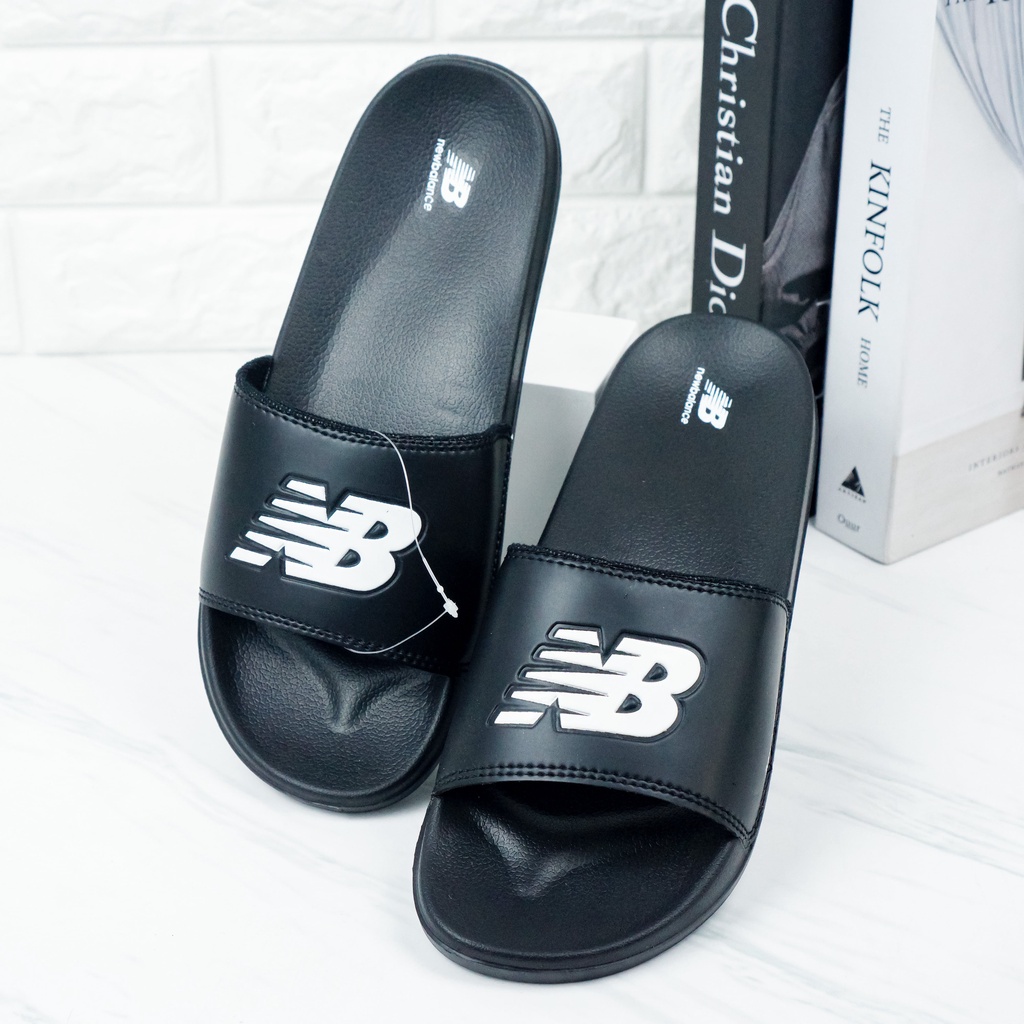 Sandal Pria Wanita Model Slide Terbaru Ringan &amp; Anti Licin