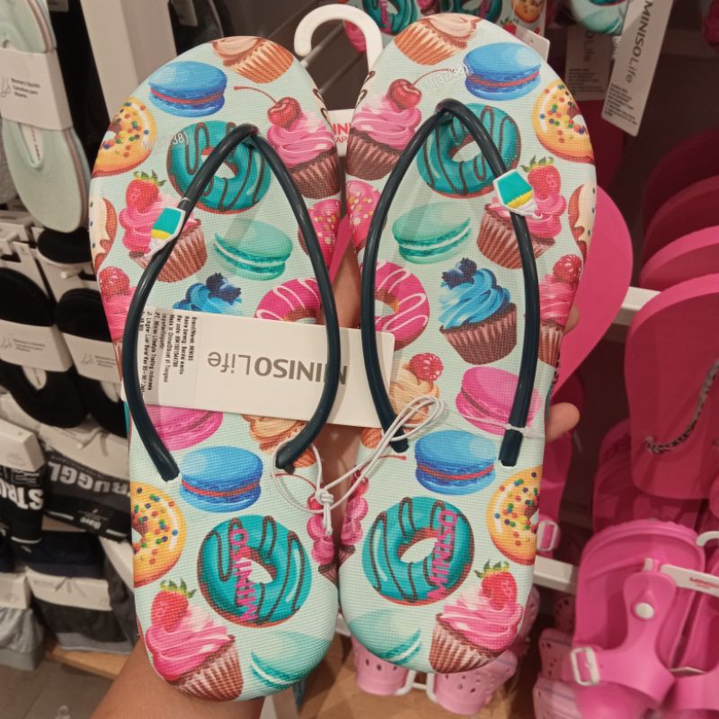 SANDAL JEPIT MOTIF LUCU MINISO ORIGINAL BRAND