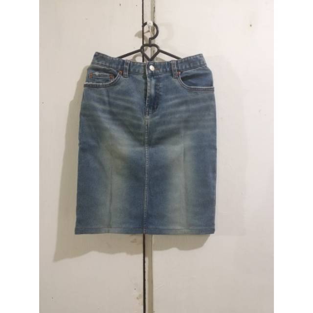 Rok jeans / rok jeans pendek / rok jeans murah / rok levis / rok levis pendek / mini skirt