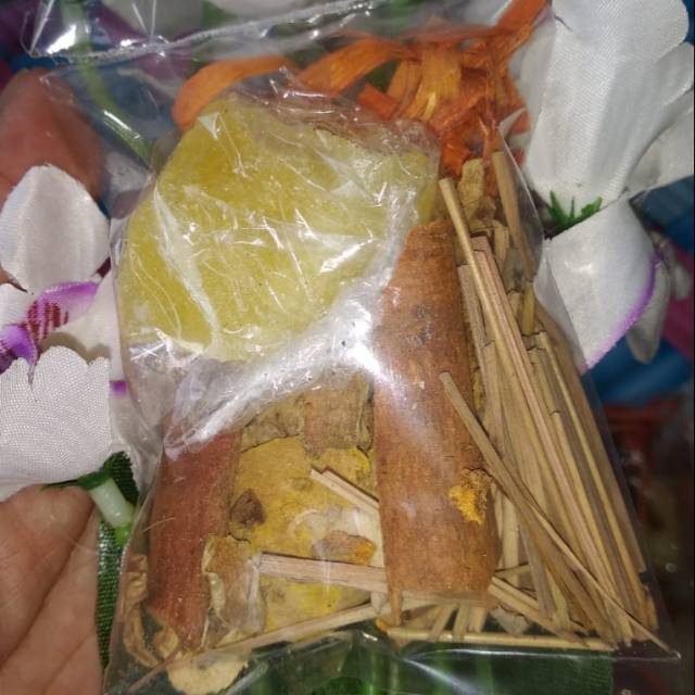 

Wedang Empon-Empon Khas Jawa