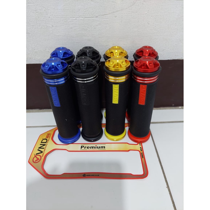 (VND)handgrip vnd bulu plus jalu handgrip vnd premium asli/grip bulu vnd asli plus jalu universal bisa untuk semua jenis motor