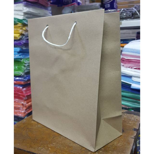 

Paperbag Kecil packing Online Shop Polos A6 / Kantong Kertas Coklat / Paper Bag Kecil Souvenir Kraft