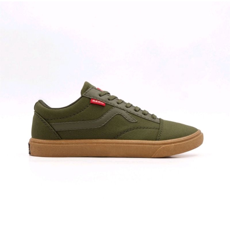 Aerostreet Massive Low Gum Army BNIB - Sepatu Sneakers Casual