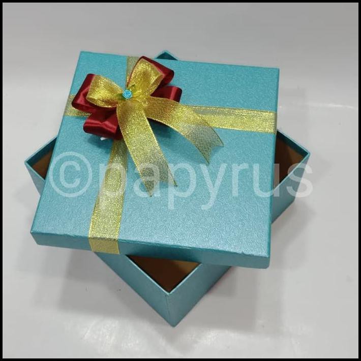 

Hot Promo Papyrus Kotak Kado Gift Box 20X20Cm Tinggi 10Cm