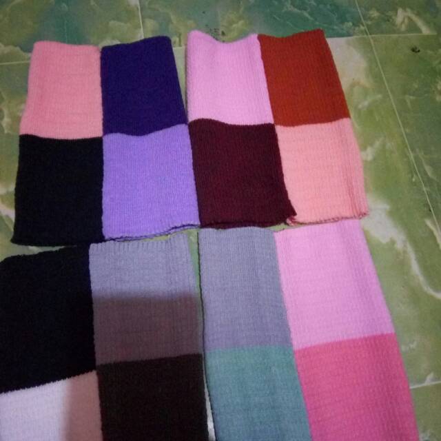 Bandana rajut 4 warna kodian (20 pies)