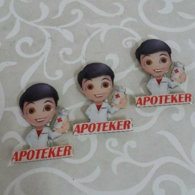 Pin apoteker gambar pria