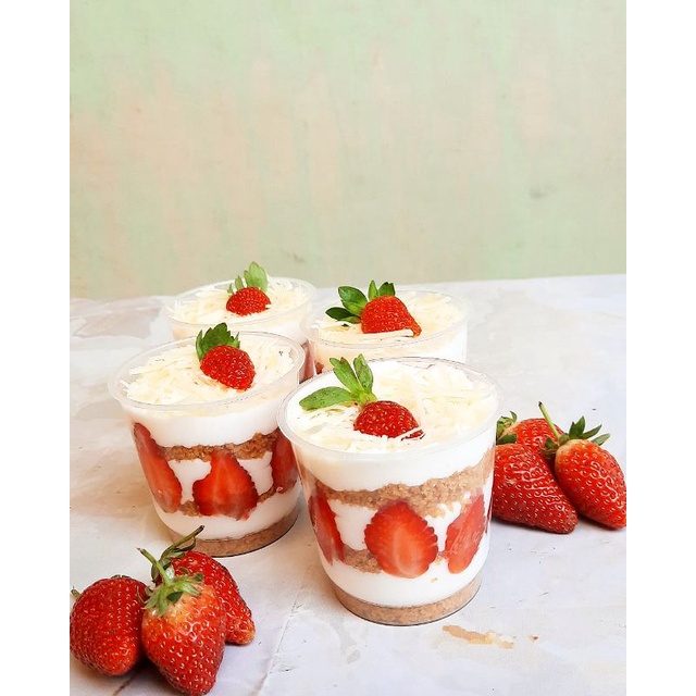 

Mini Strawberry Shortcake