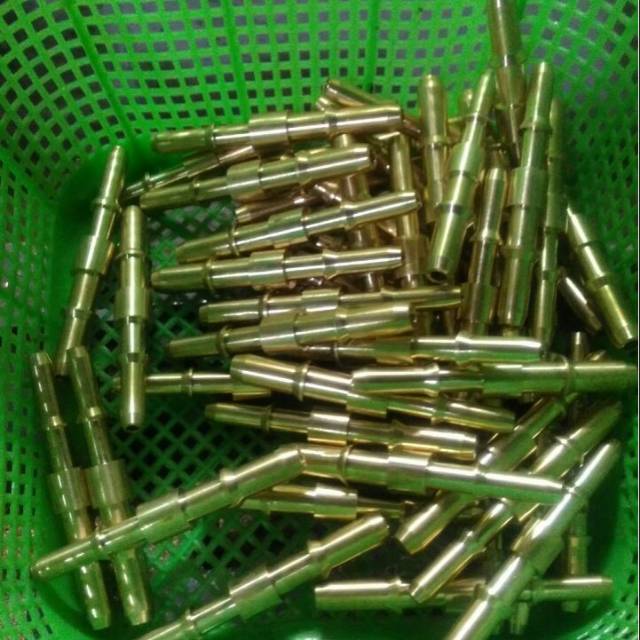 nepel colok selang injeksi pada injektor