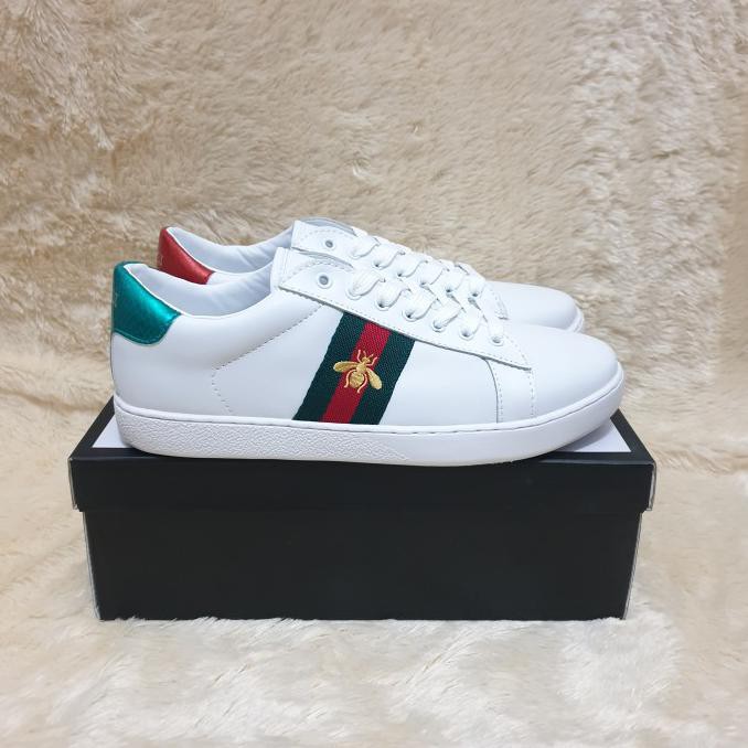 bee sneakers gucci