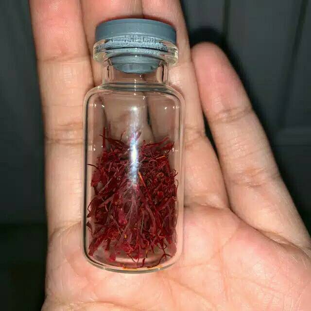 

Bunga saffron super negin original iran ready stock kemasan 100k, 1/2gram,dan 1gram