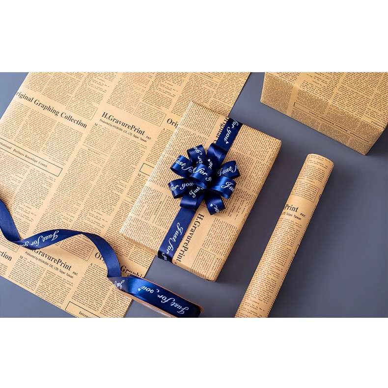 

FW 82-Kertas Bungkus Bunga/Flower Wrapping Paper Newspaper Koran-Ecer-Premium Vintage Paper Craft