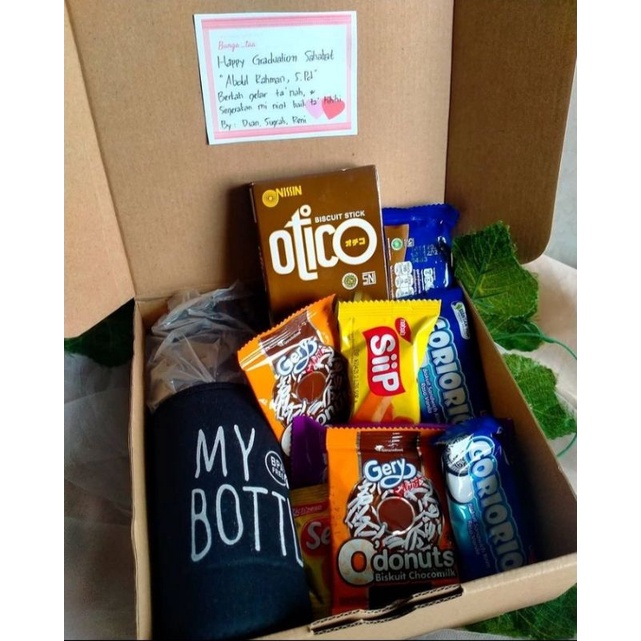 

Hampers/ gift box/ hadiah wisuda murah/ snack tumbler