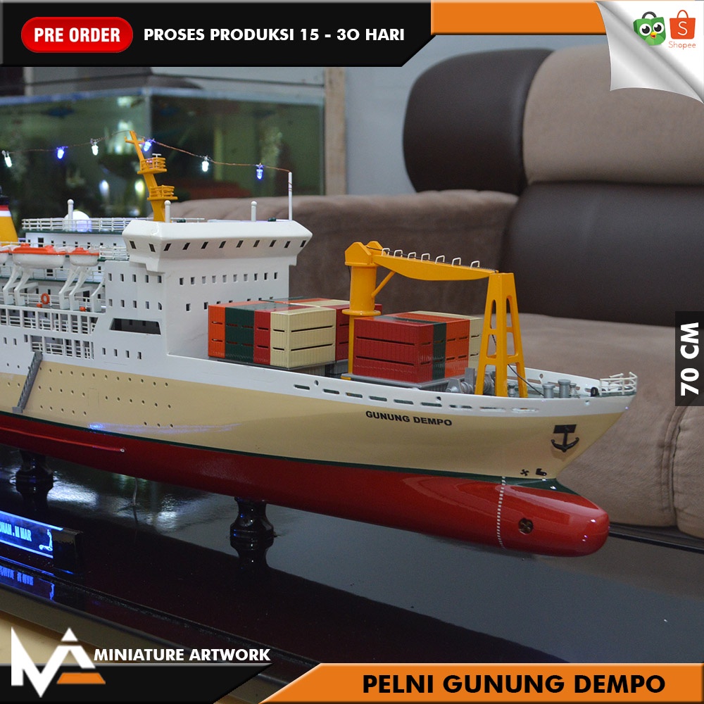 (PRE-ORDER) MINIATUR KAPAL PELNI KM GUNUNG DEMPO 70 CM I PAJANGAN GIFT SOUVENIR