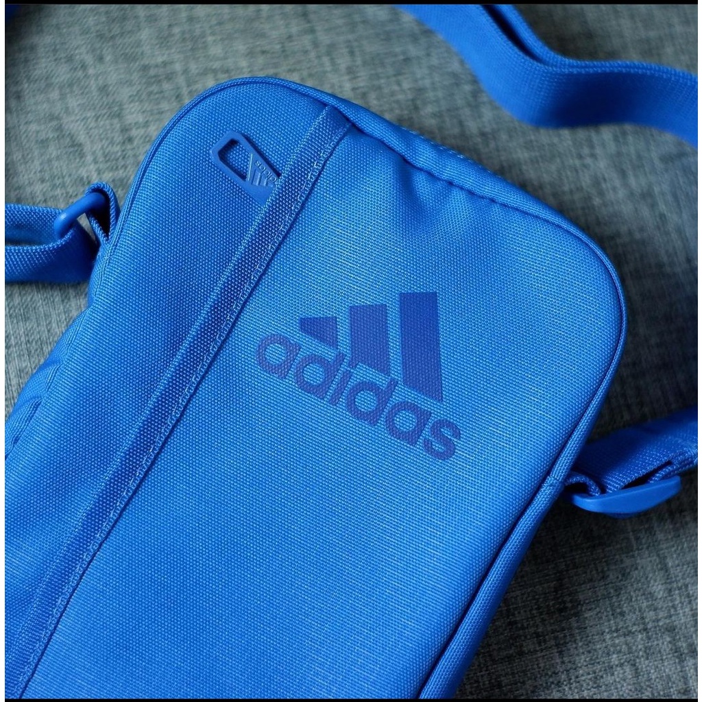 Adida*s Essentials Slingbag