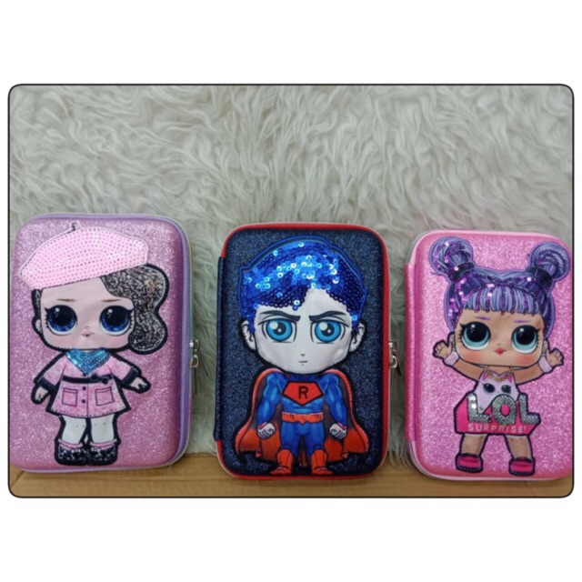 

Pencil Case Glitter Mata Nyala LOL /Kotak Pensil Lol Mata Nyala Glitter