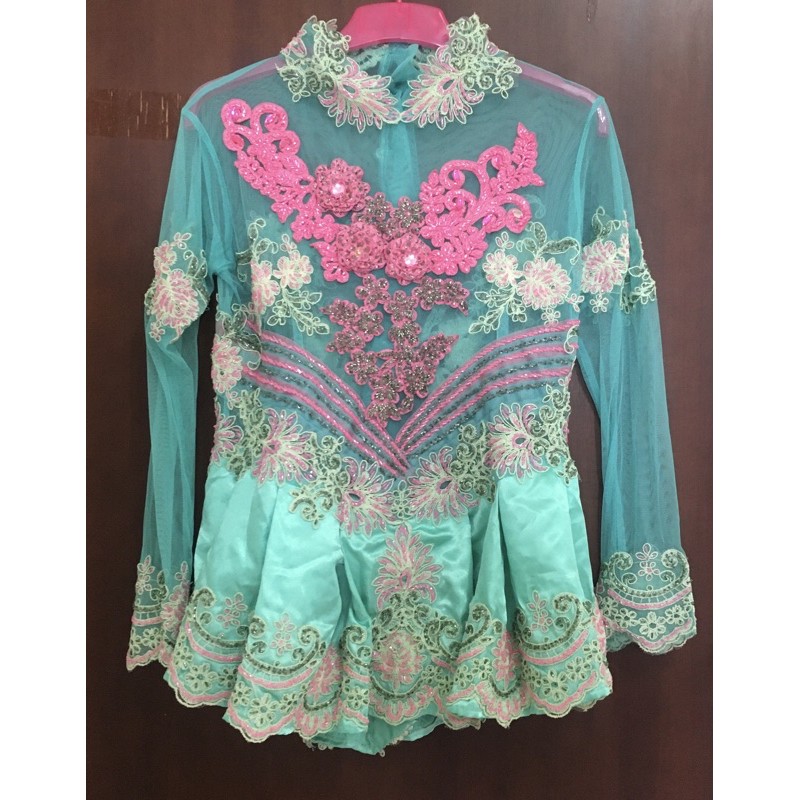 PRELOVED BAJU KONDANGAN BATIK BAJU PESTA WANITA