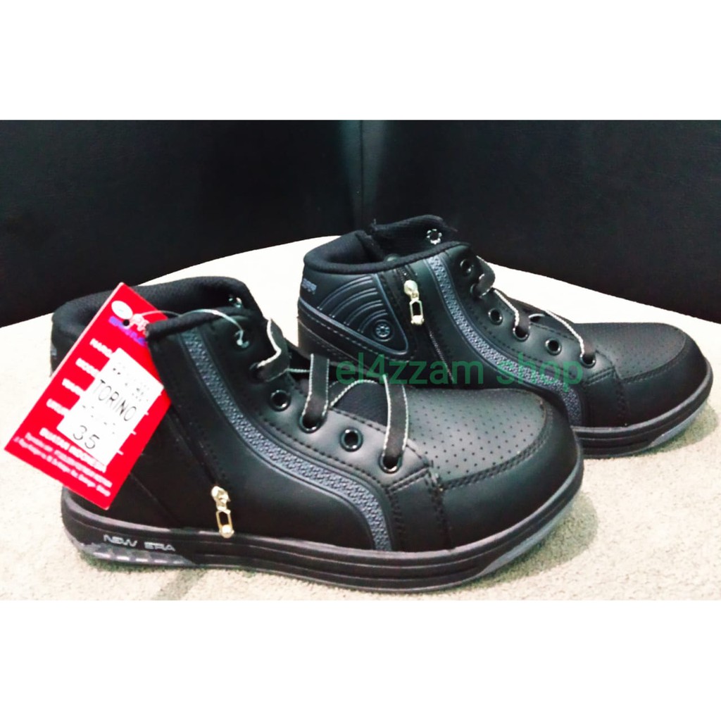 New Era Torino Sepatu Sekolah Sepatu Anak anak Warna Hitam polos