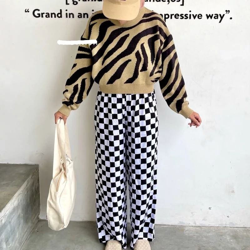 Sweater Arabelle Croope / Sweter Rajut Wanita Motif Zebra Lengan Panjang Model Croptop Aesthetic Korean Style