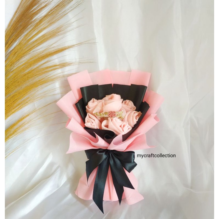 Buket Hijab Untuk Hadiah Wisuda/Hadiah Ulang Tahun Cewek