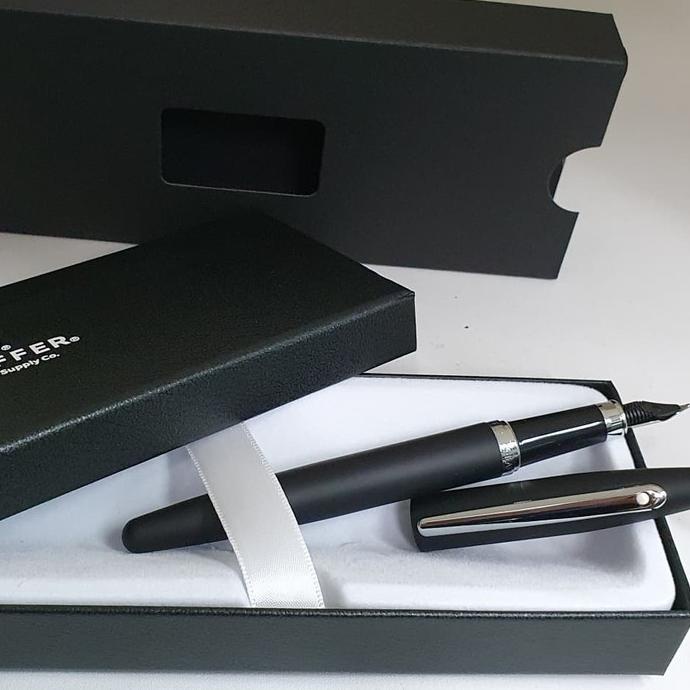

Pulpen Sheaffer VFM Fountain Pen Original