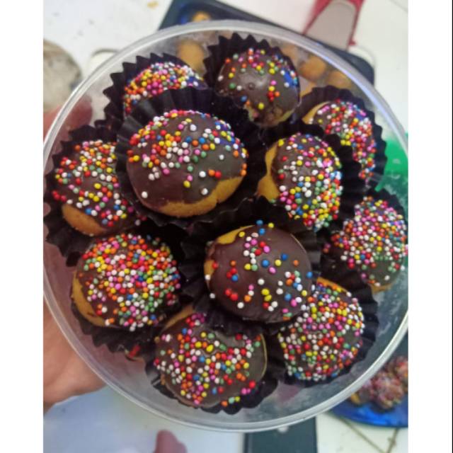 

Kue Nastar Isi Coklat
