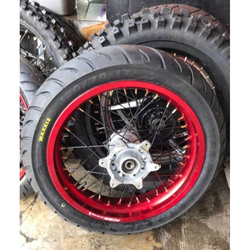 

Whellshet Supermoto 1717 lebar 350 300 Hole 36 IRC exato