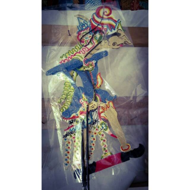 Wayang kulit maha dewa