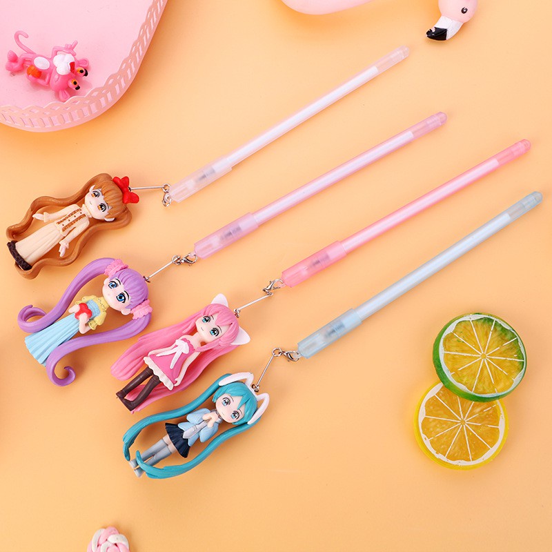 

Kembar Toys - Pulpen Sailor moon Multifungsi bisa buat gantungan kunci Nusantara