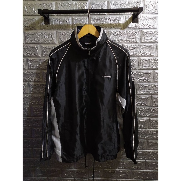 jaket parasut Head size L second