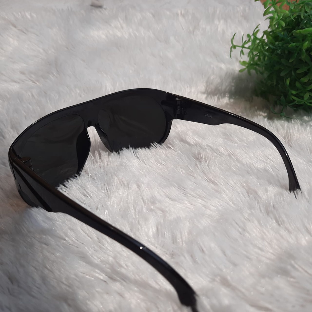 KACAMATA LAS HITAM TYPE ES062.U /KACAMATA LAS DAN MOTORAN/ LAS SUNGLASS BERKUALITAS/SAFETY BLACK