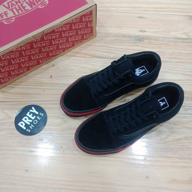 VANS OLD SKOOL FLAME WALL ALL BLACK