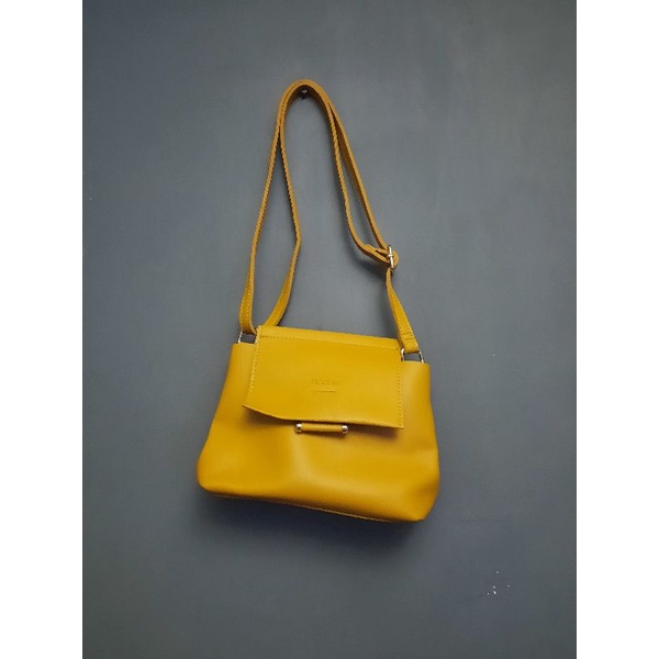 noche bag kuning