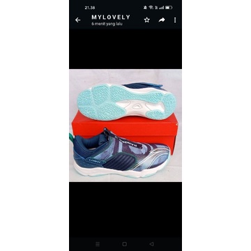 sepatu badminton Lining Ranger 5