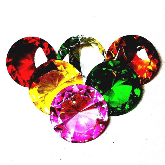 BATU DIAMOND CUBIC ZIRCONIA JUMBO 8X8 CM BATU PERMATA - GREEN PERIDOT