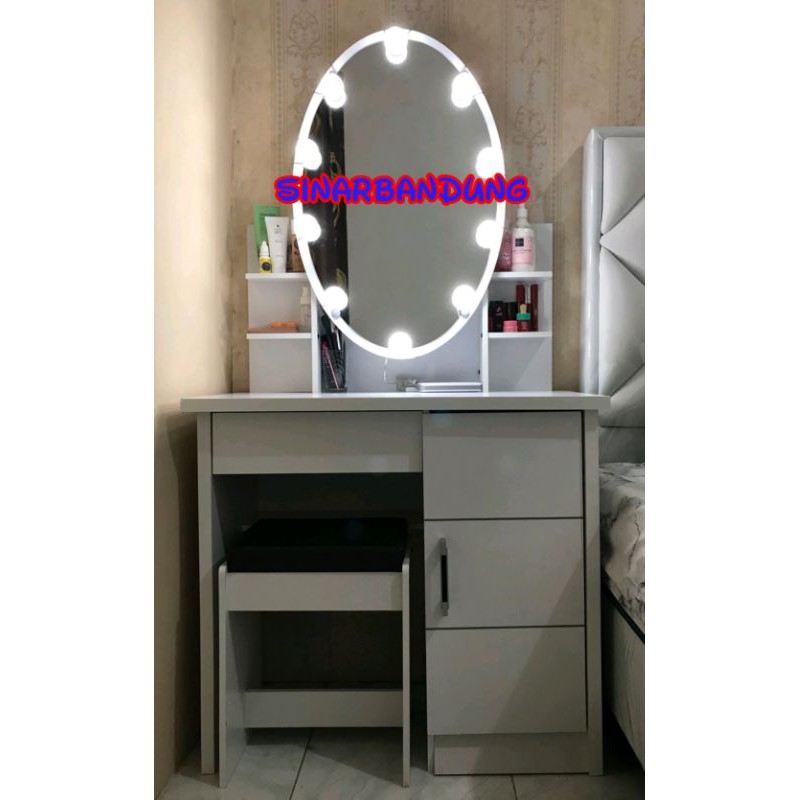 MEJA RIAS PUTIH / MEJA RIAS KACA SLIDING [BELUM TERMASUK LAMPU] MEJA RIAS PUTIH MINIMALIS