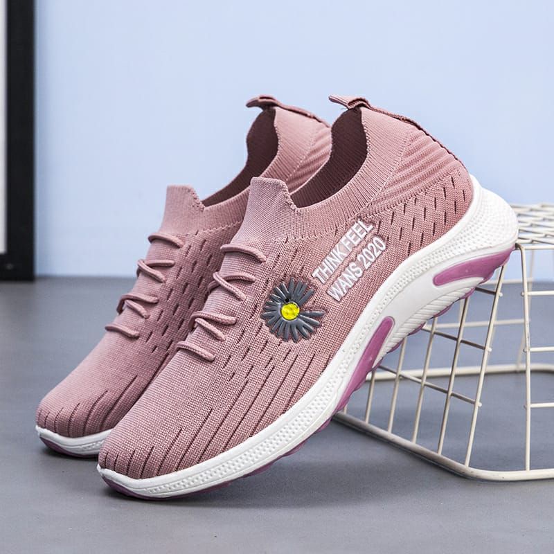 sepatu hipzo wanita/sepatu sneakers/sepatu sneakers hipzo original