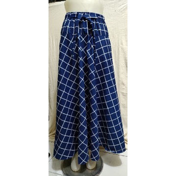 Rok panjang motif kotak dewasa model payung-Kotak garis biru