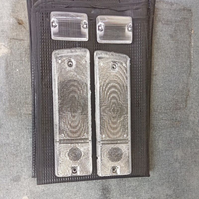 mika sein putih Hijet 1000 s 75