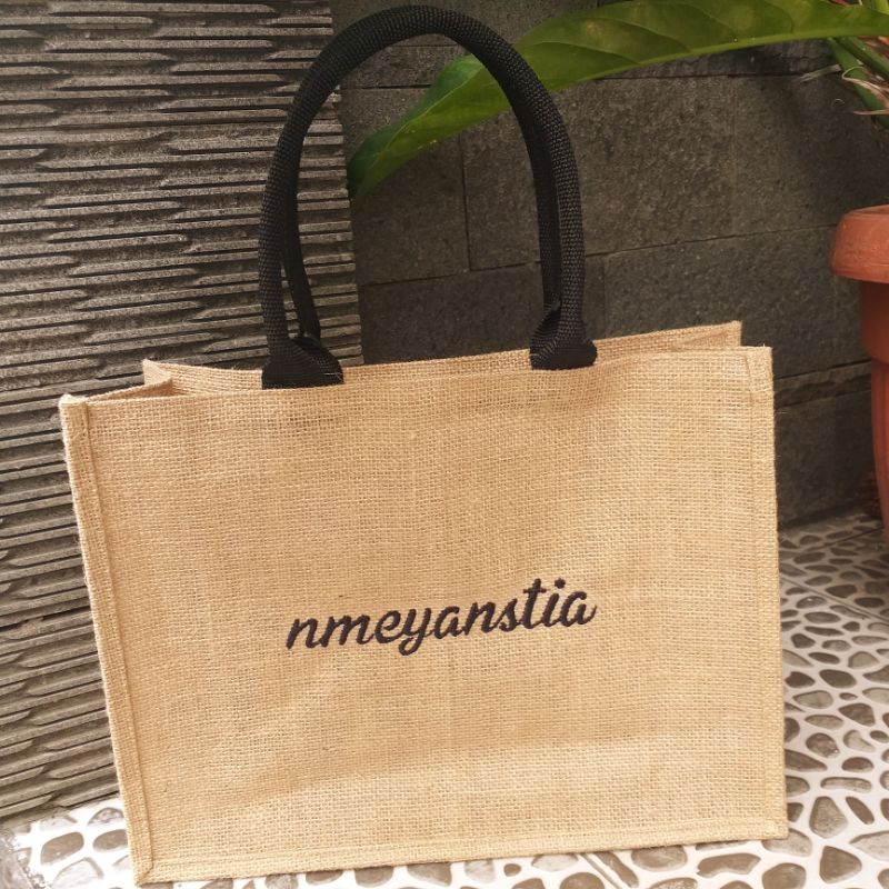 Tas karung goni jute laminasi custom nama tote bag
