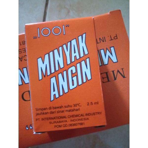 Minyak Angin 1001/ minyak zaman dulu/1box