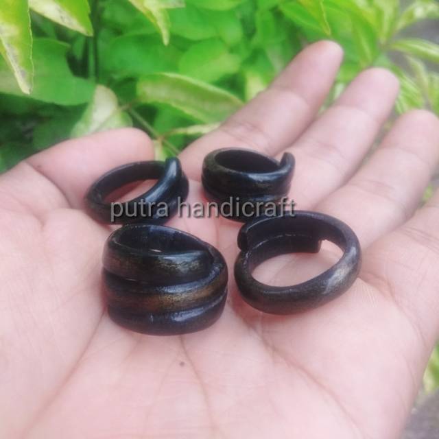 CINCIN AKAR BAHAR TALI ARUS SERAT EMAS