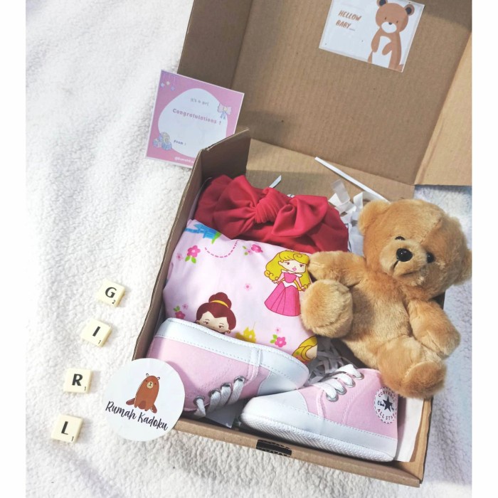 

Hampers baby girl dress kado bayi perempuan giftset - BARU