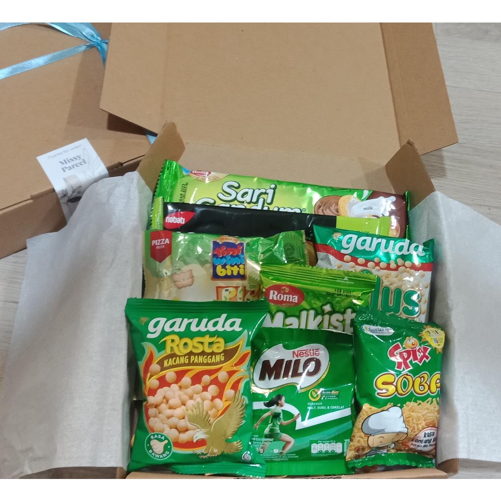 

Snack Hampers Hijau / Bingkisan Snack Serba Hijau