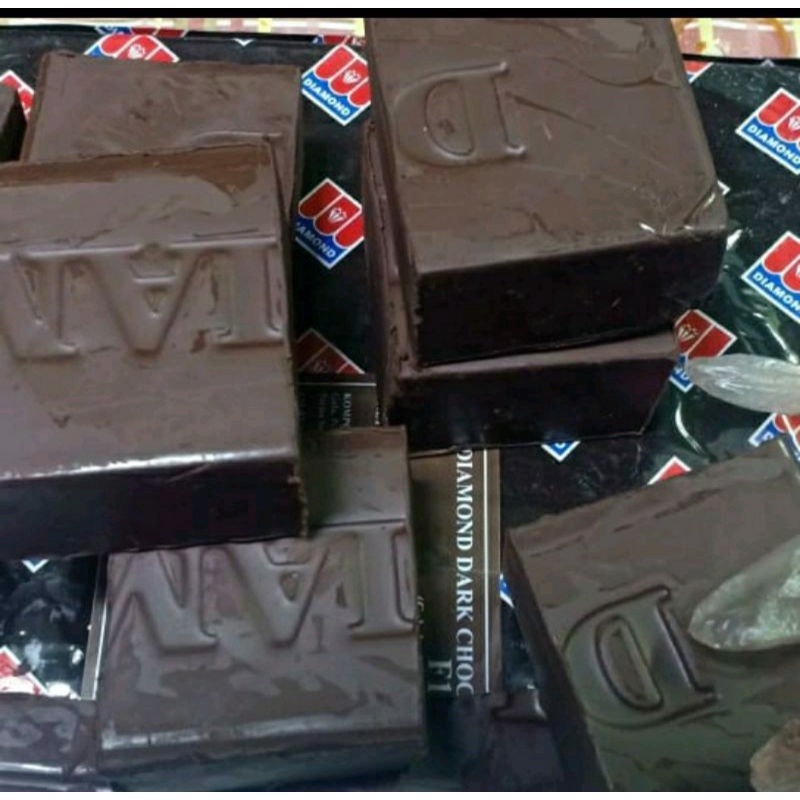 

DCC blok Diamont Repack 245gr-250gr