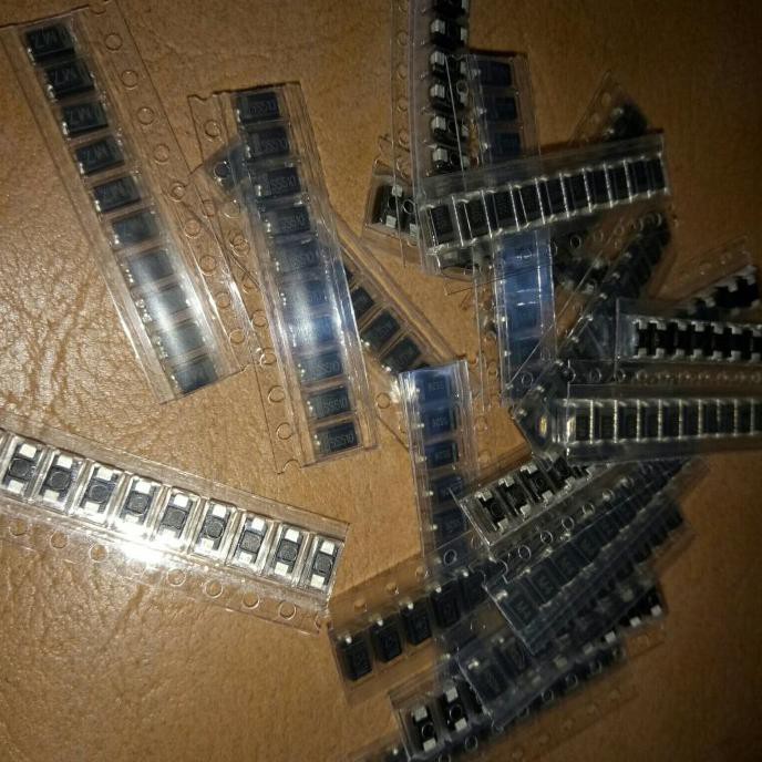 Dioda 1N4001 SMD 1A M1 Rectifier Diode rajvr02 Ayo Order