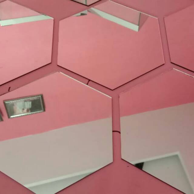 KACA CERMIN HEXAGONAL (asli kaca)