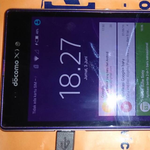 Sony experia z1 docomo tipe SO-01f cek aja di google kondisi batangan Hp+charger,mulus total