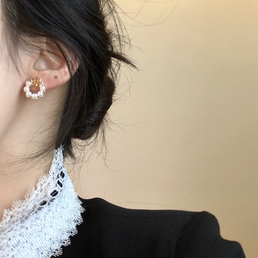 Elegan mutiara mawar stud anting-anting untuk wanita sederhana dan kompak all-match anting-anting te