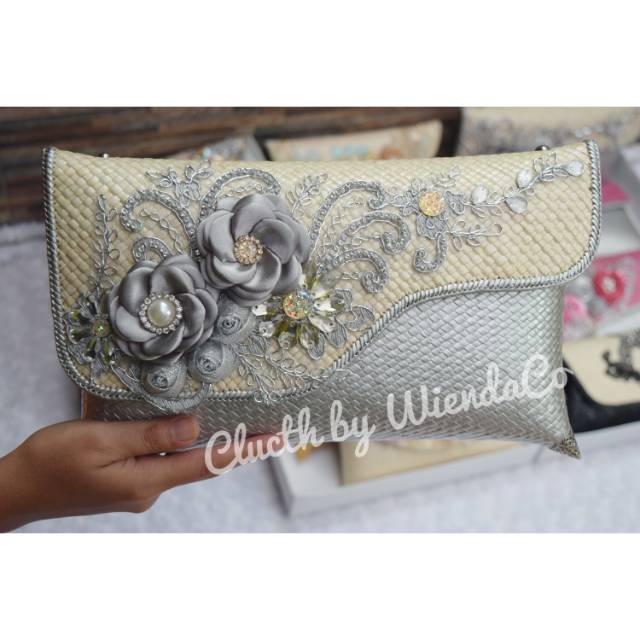 Clucth/Clucth pandan/tas pesta/tas pesta handmade/tas anyaman pandan/clucth unik/tas anyaman unik
