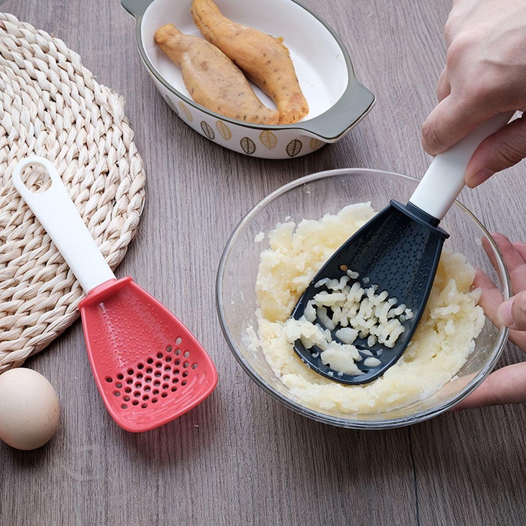 [Elegan] Sendok Masak Menekan Penggiling Tahan Panas Hanging Squeezer Chopper Colander